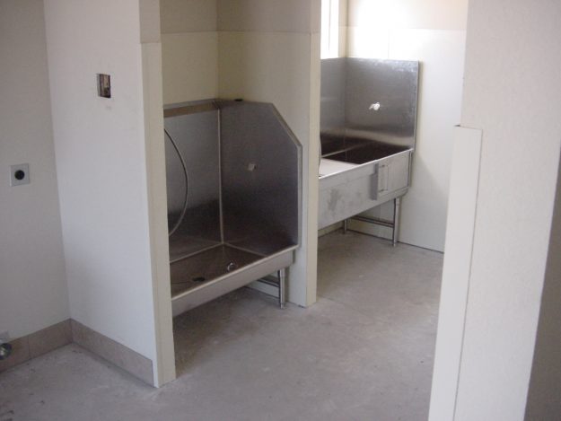 Swivel Ramp Grooming Tub - Image 3